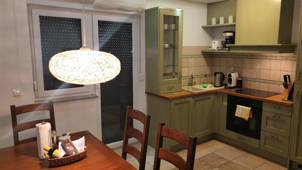 Apartments Biba Малинска Экстерьер фото