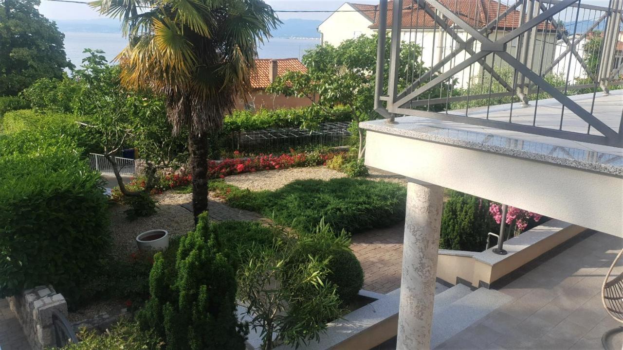 Apartments Biba Малинска Экстерьер фото