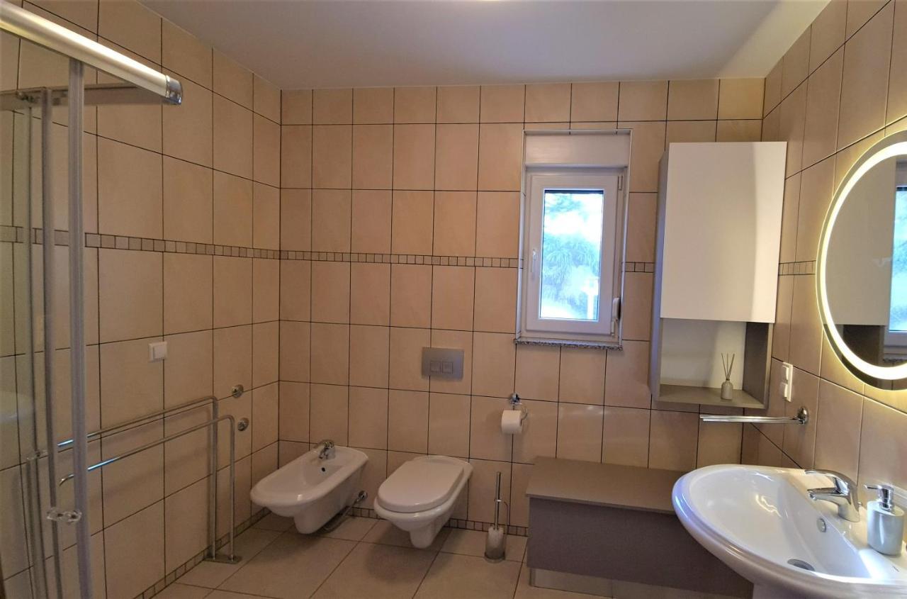Apartments Biba Малинска Экстерьер фото
