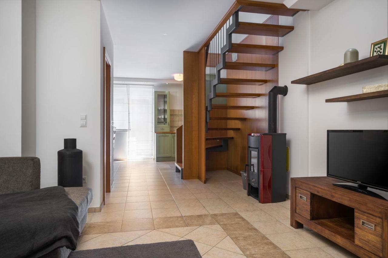 Apartments Biba Малинска Экстерьер фото