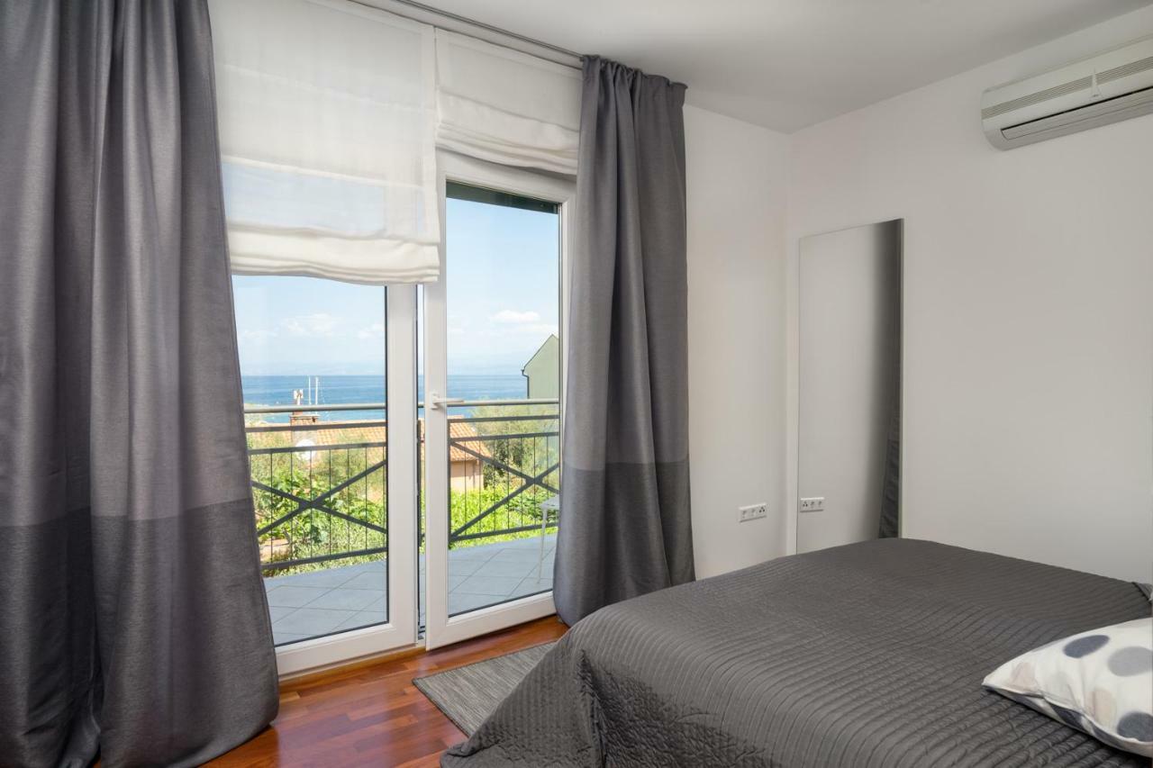 Apartments Biba Малинска Экстерьер фото