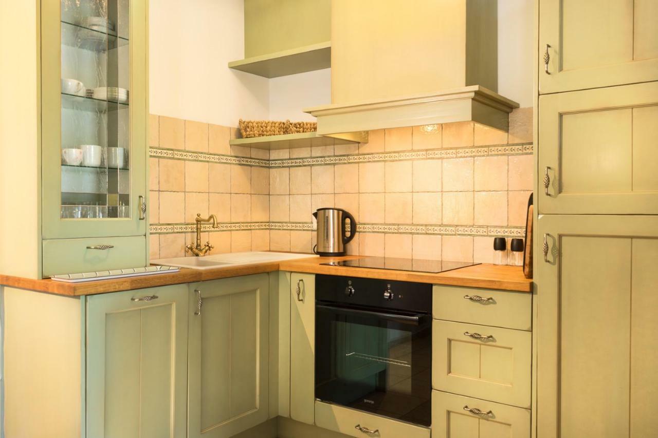 Apartments Biba Малинска Экстерьер фото