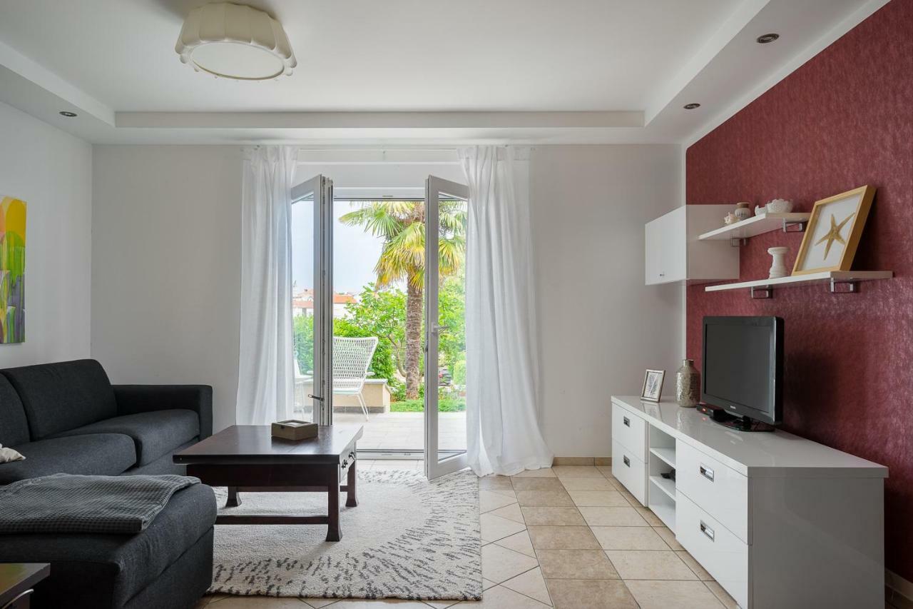 Apartments Biba Малинска Экстерьер фото